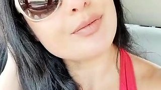 Masturbation close up Tamara big clit