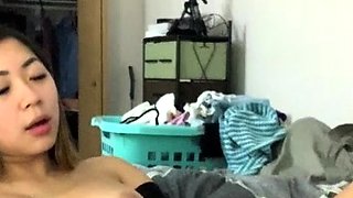 Horny Webcam Babe Solo Masturbation