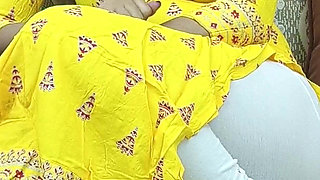 Indian Step Mom and Step Son Ka Illegitimate Wala Pyar Beta Se Chudwa Kar Apna Yaar Bana Liya Hindi Dirty Talk Sarababhi 6