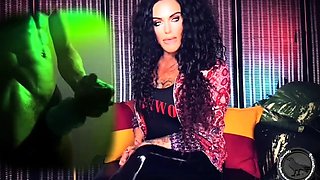 MistressRavenFD - HUMP YOUR PILLOW LITTLE WHITE BOI