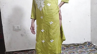 Little step sister ko ghar me ghus ke chod diya