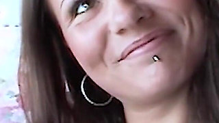 Young Beach Slut Janien Masturbates on Camera