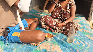 Desi bhabhi ke sath Daru Piya aur