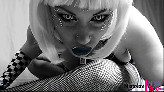 After bewilderment by my feet I am swallowing you alive