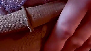 Pantyhosed MILF Tia Rubs Her Pussy Inside Out on a Table