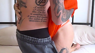 Housewife on Heat: the Gardener's Reward Ft Robyn & Tatman Quinn (4k)