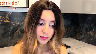 Secretary doesn't want to fuck her greedy boss anymore and