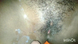 My girlfriend called me again today to fuck. My girlfriend is always crazy about fucking, hottv403