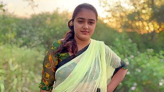 Indian Village Girl Was Returning From Meeting Her Boyfriend When She Was Caught by an Strange Man in Jungle, She Was so Scared