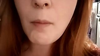Cute amateur brunette naughty in solo jerking show on camera