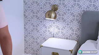 Dakota’s Playful Tease