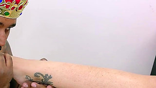 Interracial Foot Fetish: Hot Blonde Girl Gets Her Feet Sucked