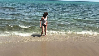 Roemie T Skinny Dipping