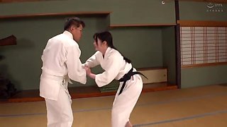 Martial Arts College Girl vs Sexual Harassment Rapist x2x1DA304046664F1D4D9