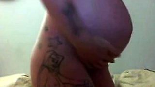 Pregnant Tattooed MILF on Webcam