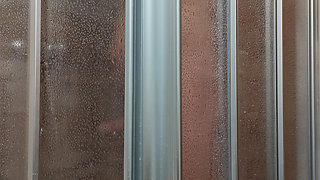 Holiday time is coming! Great shower cum!