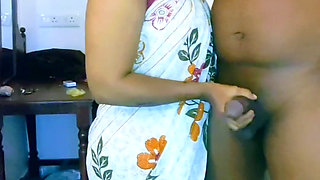 Hot Indian Mallu Aunty Fucking Hot Saree