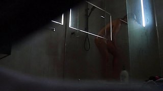 Horny fat arab housewife fingered on amateur hidden cam