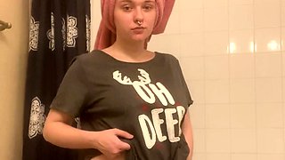 Pregnant Redhead Webcam Masturbation