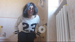Best Toilet Sexy Sessions with Savannah
