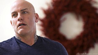 Sensual teen Haley Reed hot porn clip