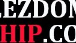 Hairycunt mistress pussyeaten by sub bae