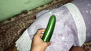 Reshmi Alone with Money First Time Indian Sex