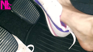 Barefoot Revving in Puma Sneakers