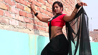 Hot Bhabi wants massage with her devar and devar fuck her and satisfied Bhabi, Full Hindi Viral Video