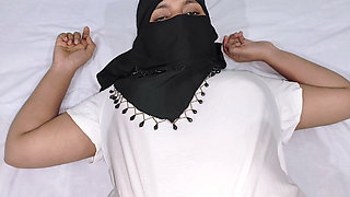 Aunty Doggy Deshi Indian Muslim Hijabi Beautiful Aunty Fucking Time Video.