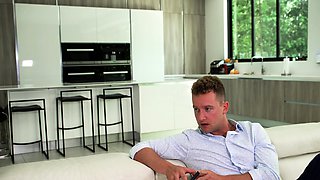 Busty Brunette Sarah Arabic Banged After Giving Head