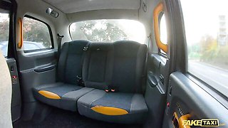 Admirable Francesca Palma - reality video - Fake Taxi