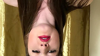 Vivienne L'amour - Giantess Swallows You Whole