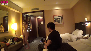 Beautiful Divorcee's Handjob and Her Most Captivating Pleasure Expressions -part.1