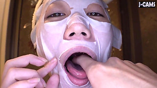 Affectionate Busty Tour Guide Teases with Sweet Exposure and a Willing Smile Part 4