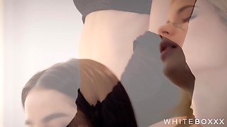 Two Exciting Babes Threesome Sex