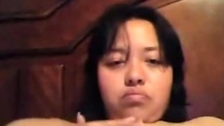 Curvy Latina on Cam Shows Off Her Hairy Assets