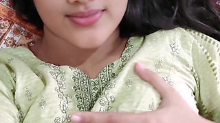 Desi Village Girl Fuck Horny Pussy by Fingering and Showing Boobs and Play with Fingering