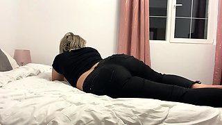 Webcam milf with breast milk live hardcore masturbate