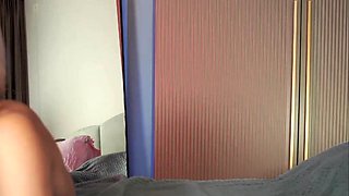Amateur Webcam Chick Masturbates On Webcam More at