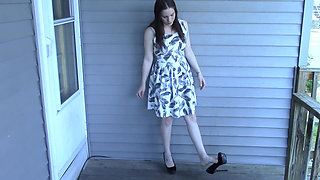 Outdoor Heel Worship