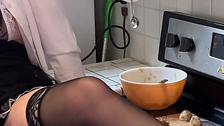 The maid takes the hard cock in the kitchen