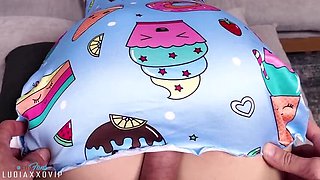 Daddy's Teen Stepdaughter Rubs Her Pussy But Begs No Creampie! Extreme Closeup!