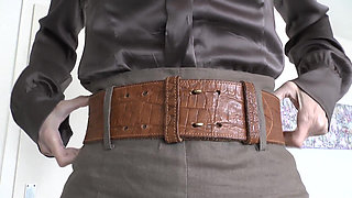 Exciting Belt Fitting with a Linen Skirt, Part 1, Lady Victoria Valente