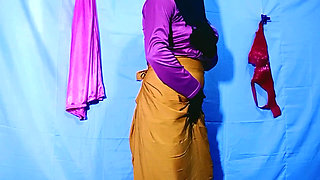 Indian Desi Village Newly Married Bhabhi Romantic Video - Teacher  Bathroo