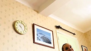 amateur blonde solo webcam