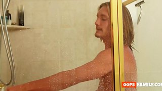 Pale-assed blonde stepsister wants to be used as his cocksleeve