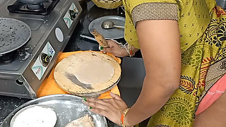 Indian Desi Aunty Cooking in Kitchen Then Come Went to Sex in Our Husband