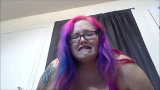 Voyeur on Juicy BBW Goddess Giantess Sara Star