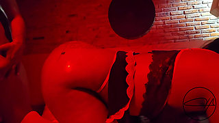Influencer Debuts a Big Dick Guy Raw, Untill He Cums Inside of Her - Handre POV